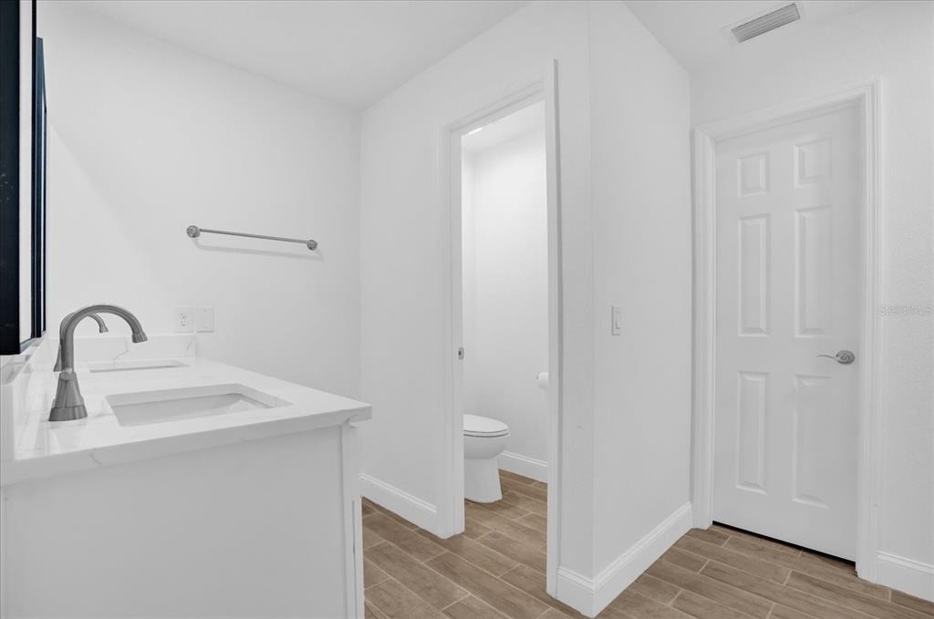 300 Cherokee Avenue - Photo 15