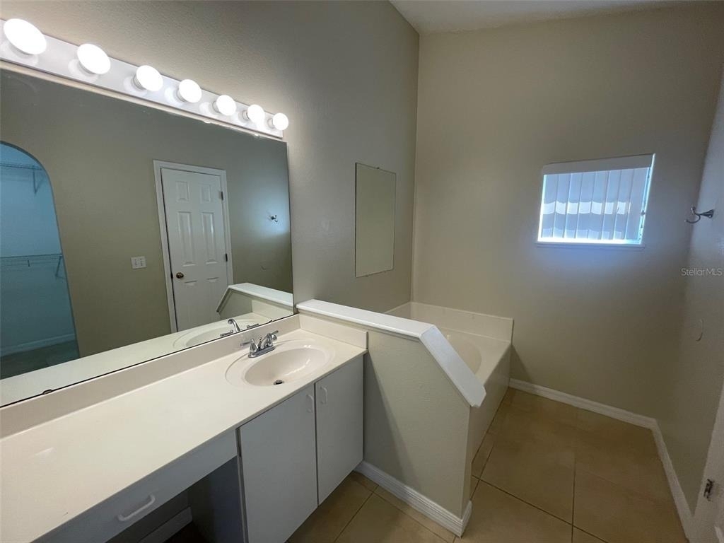 4312 Iveyglen Avenue - Photo 9