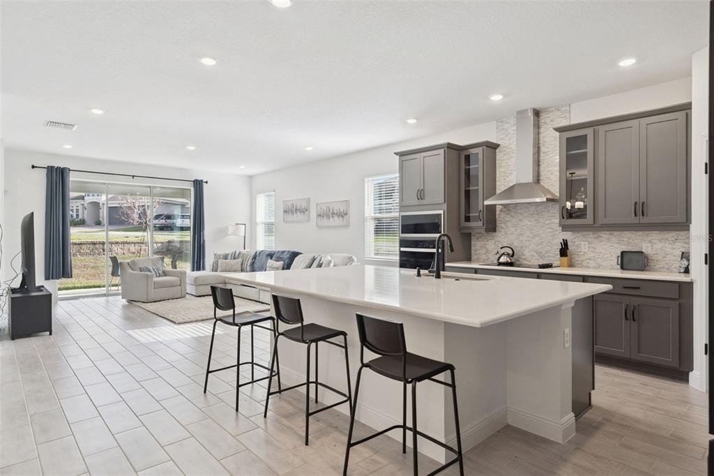 2025 Axel Street - Photo 8