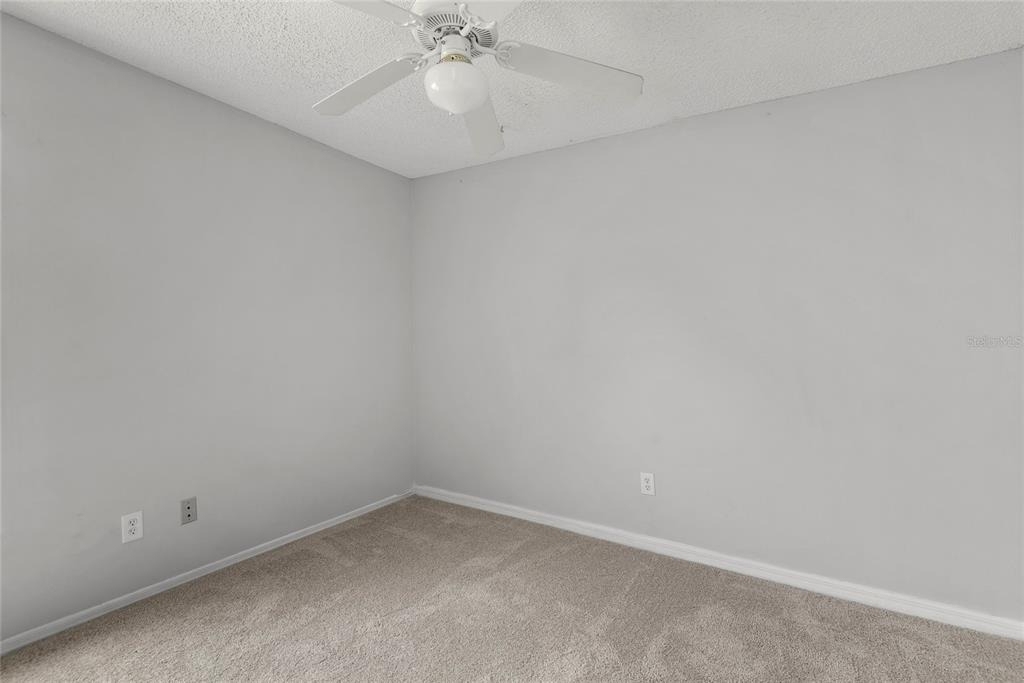301 S Capen Ave - Photo 12