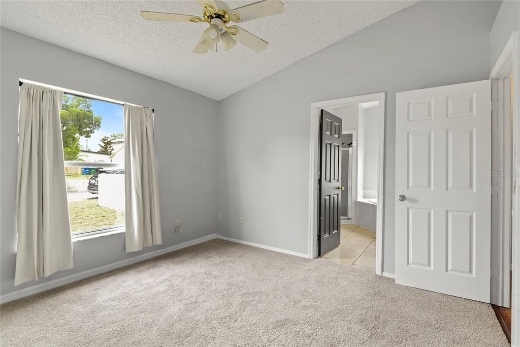 301 S Capen Ave - Photo 15