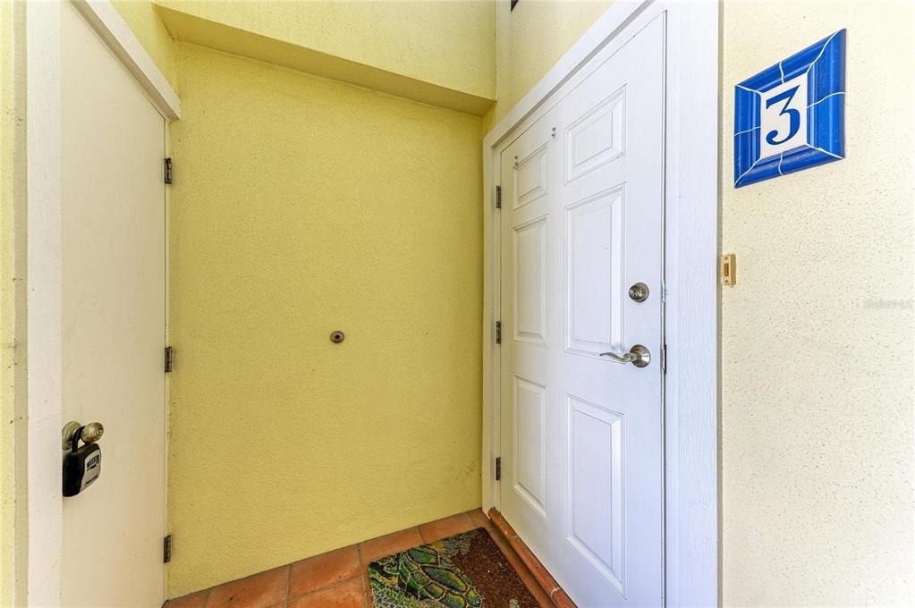 101 Palm Avenue - Photo 2