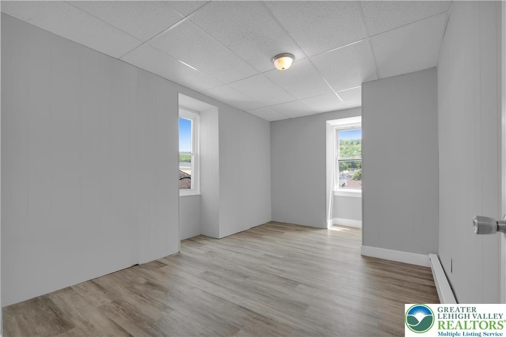149 W Ridge Street W - Photo 10