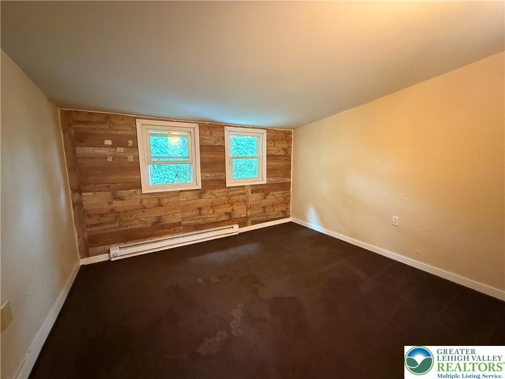 213 E Bertsch Street - Photo 3