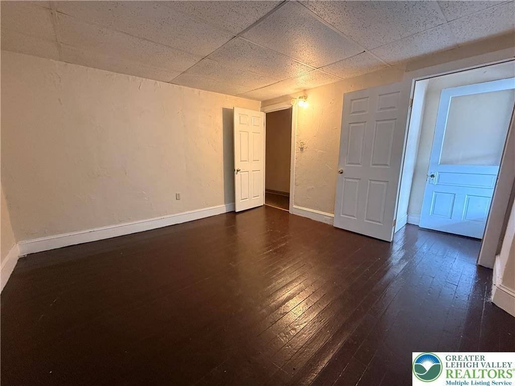 213 E Bertsch Street - Photo 12