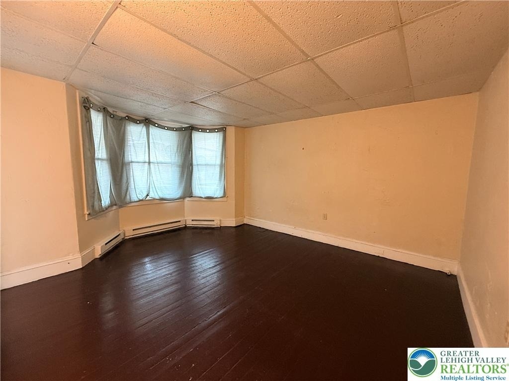 213 E Bertsch Street - Photo 11