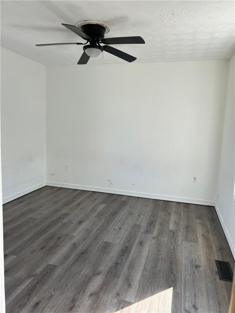 138 S 3rd Street - Photo 10
