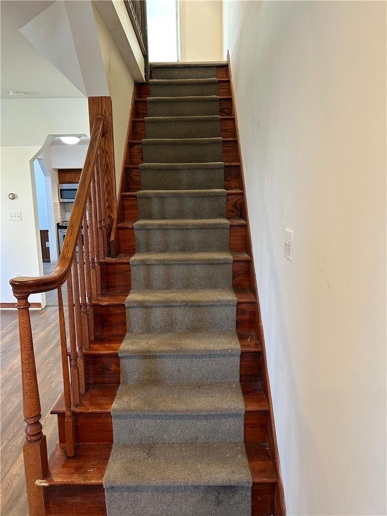138 S 3rd Street - Photo 8