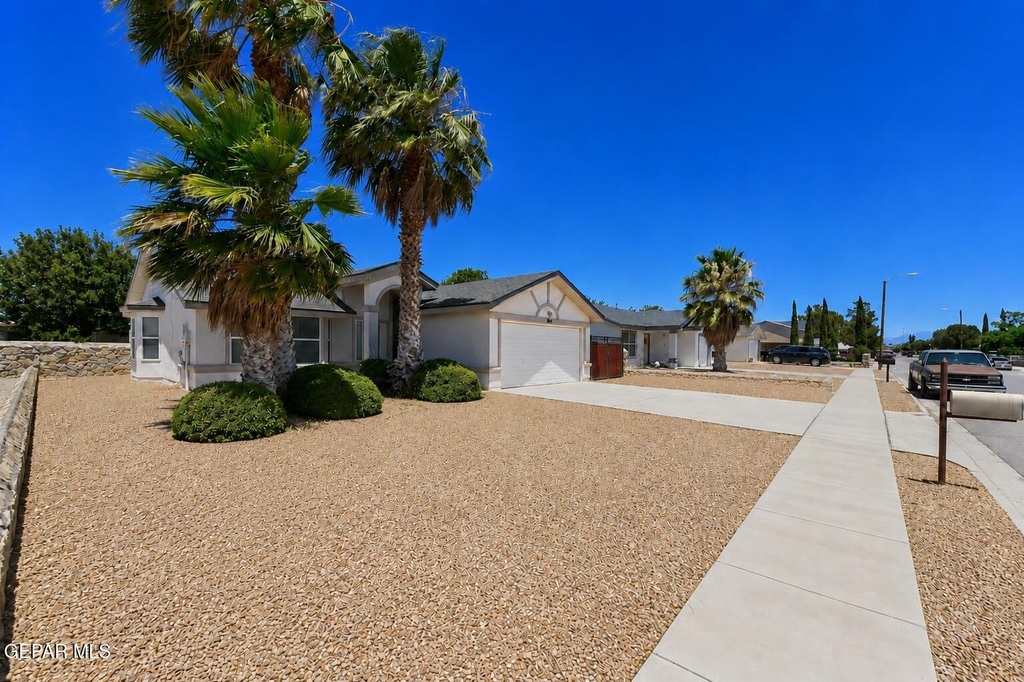 804 Margarita Street - Photo 0