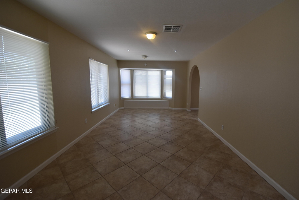 807 Poplar Street - Photo 9