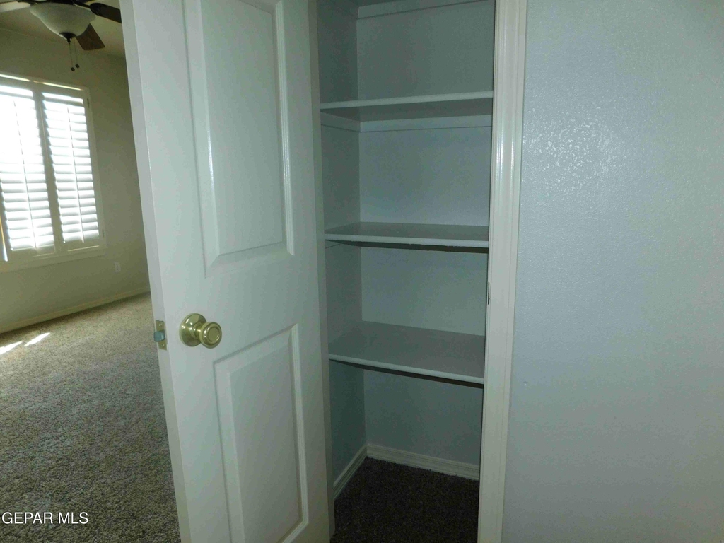 10021 Railroad Drive - Photo 20