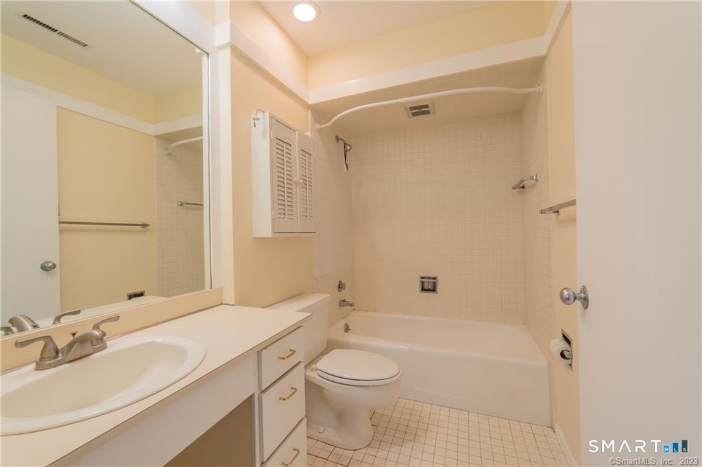 140 Woodvale Drive - Photo 23