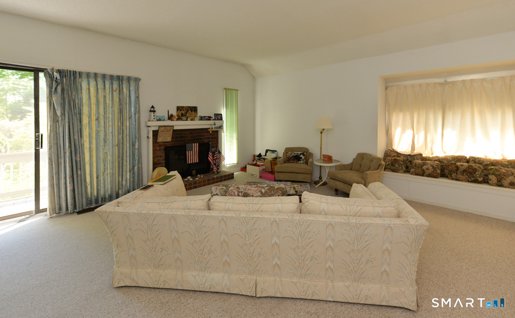 548 Heritage Village - Photo 2