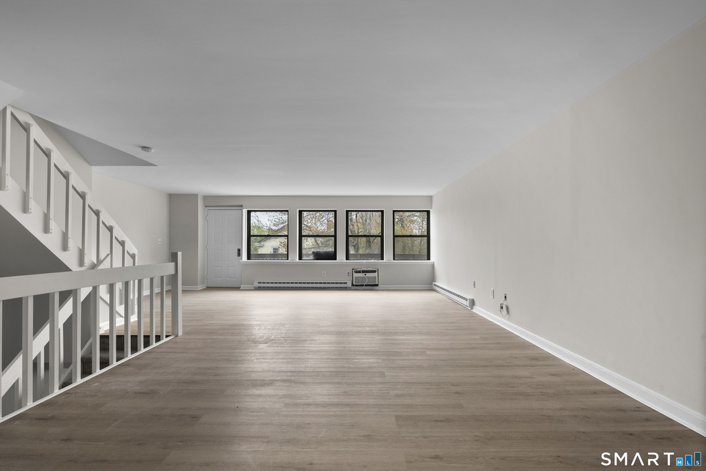 201 College Street - Photo 5