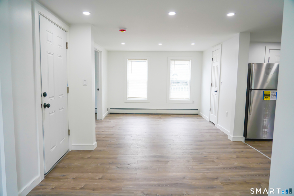 162 Hobart Street - Photo 5