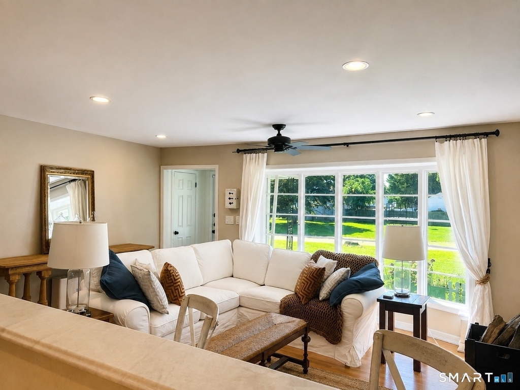 186 Schiller Road - Photo 5