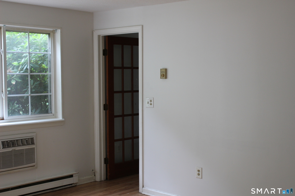 123 Mark Lane Lane - Photo 1