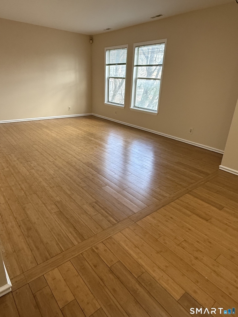 37 Greenwich Avenue - Photo 15