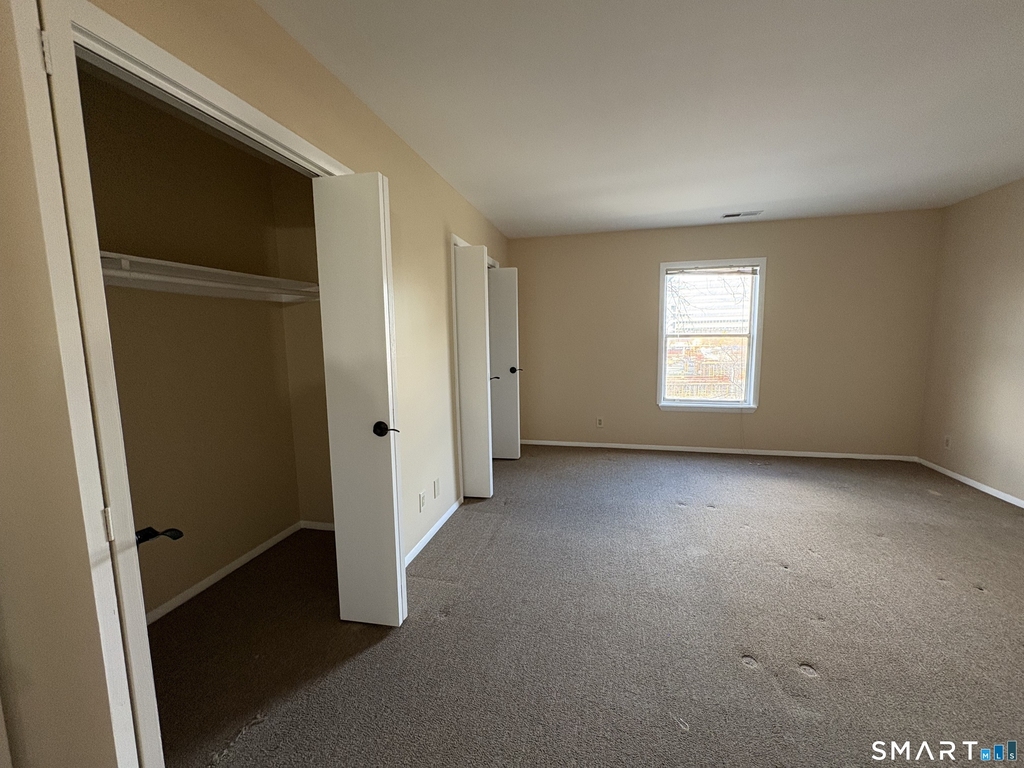 37 Greenwich Avenue - Photo 12