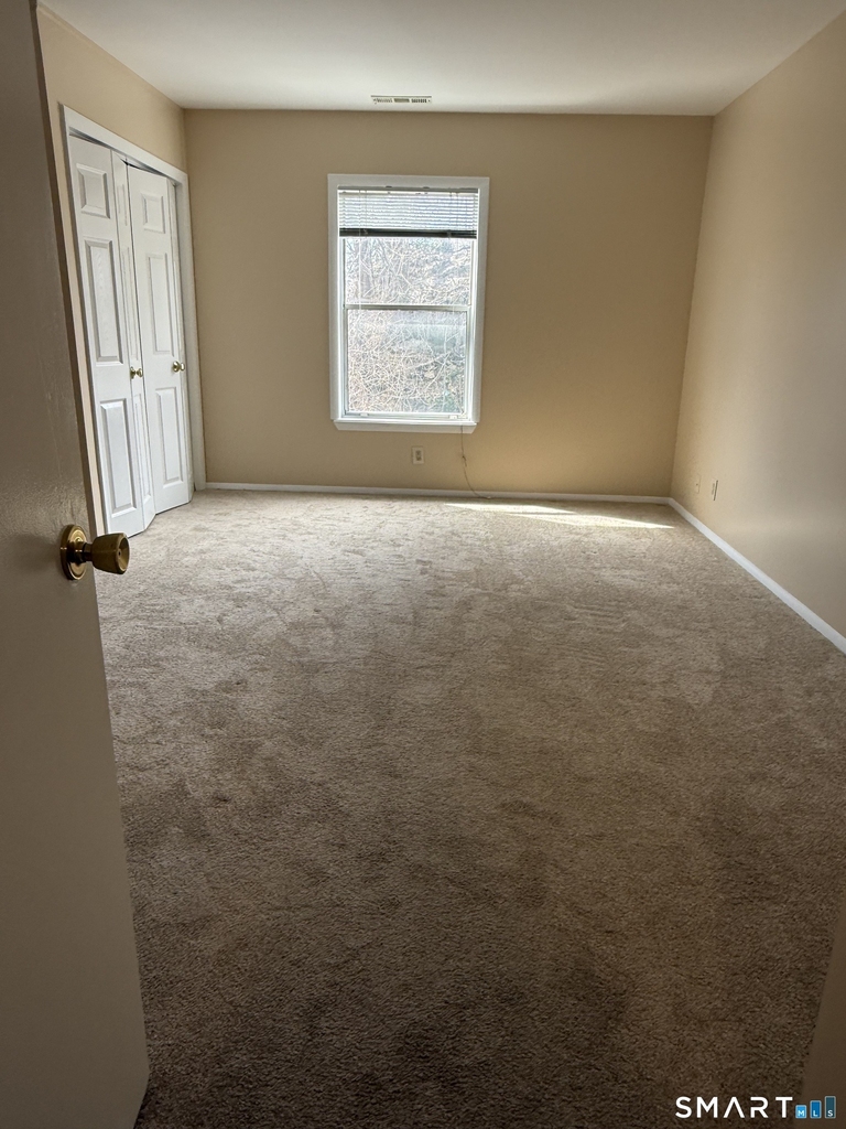 37 Greenwich Avenue - Photo 17