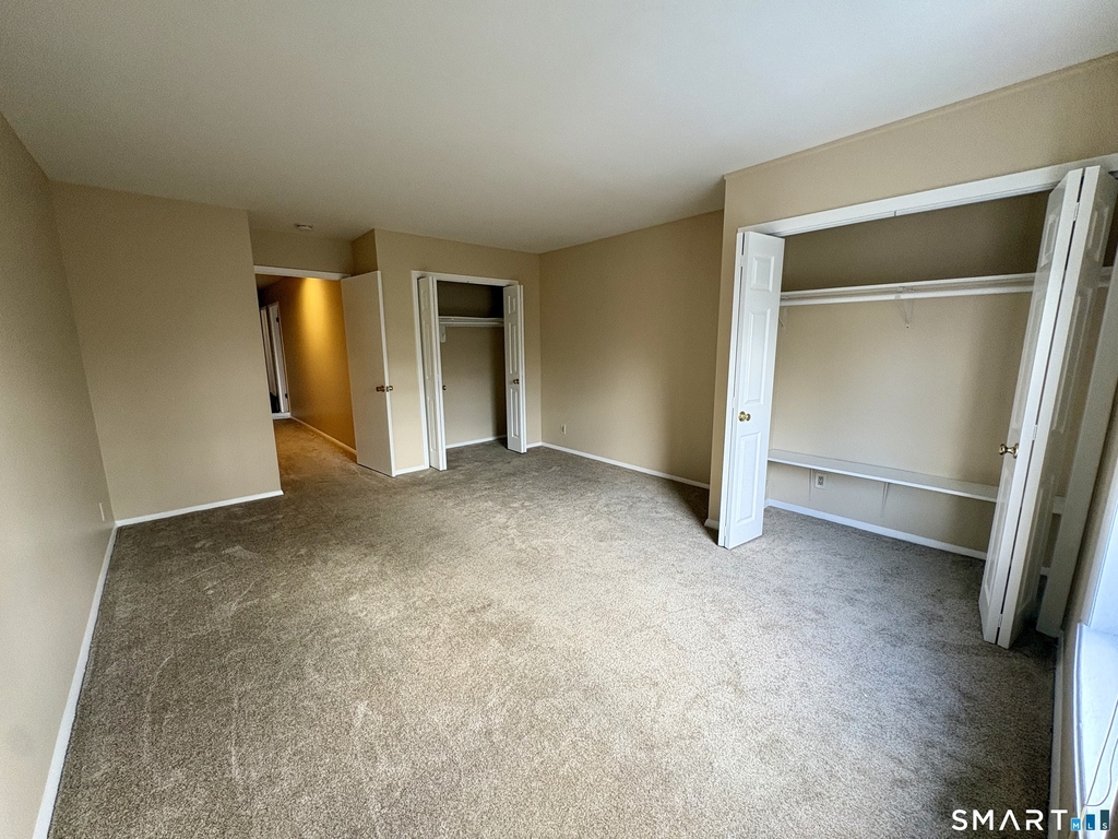 37 Greenwich Avenue - Photo 13