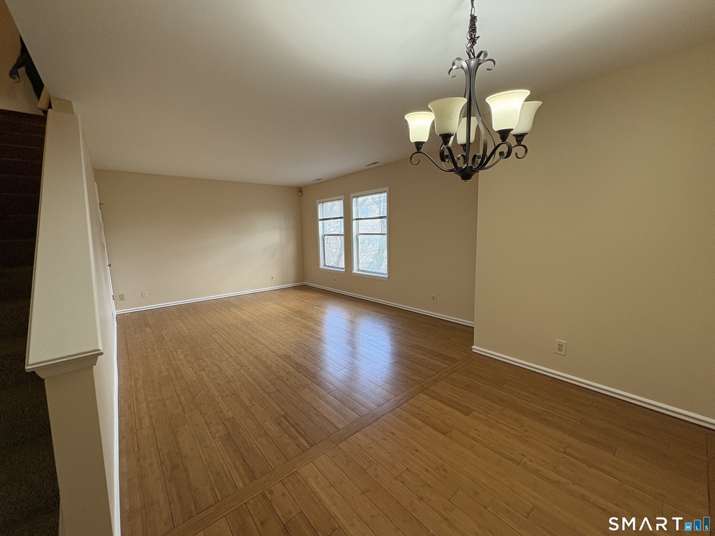 37 Greenwich Avenue - Photo 10