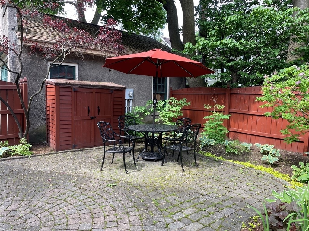 9 Beverly Street - Photo 14