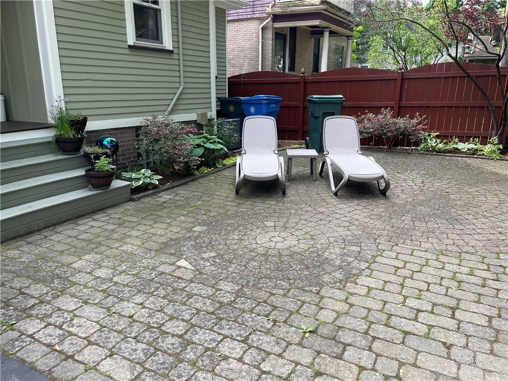 9 Beverly Street - Photo 13