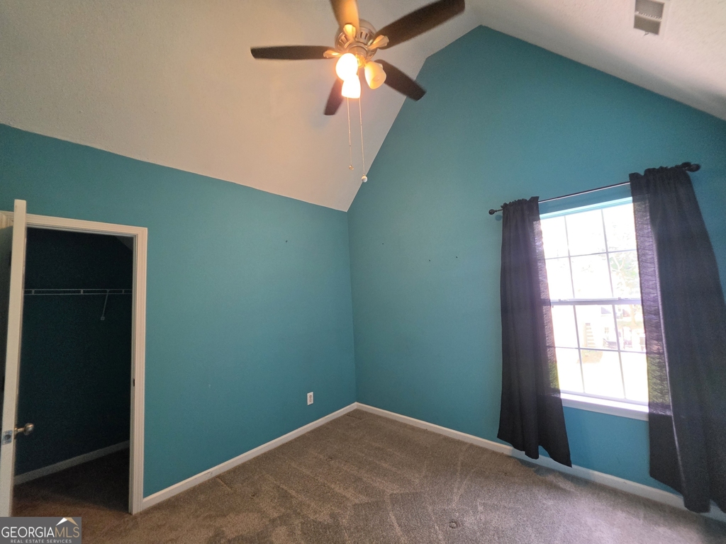 241 Hamilton Drive - Photo 12