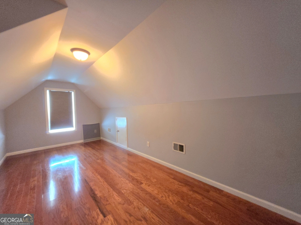 241 Hamilton Drive - Photo 16