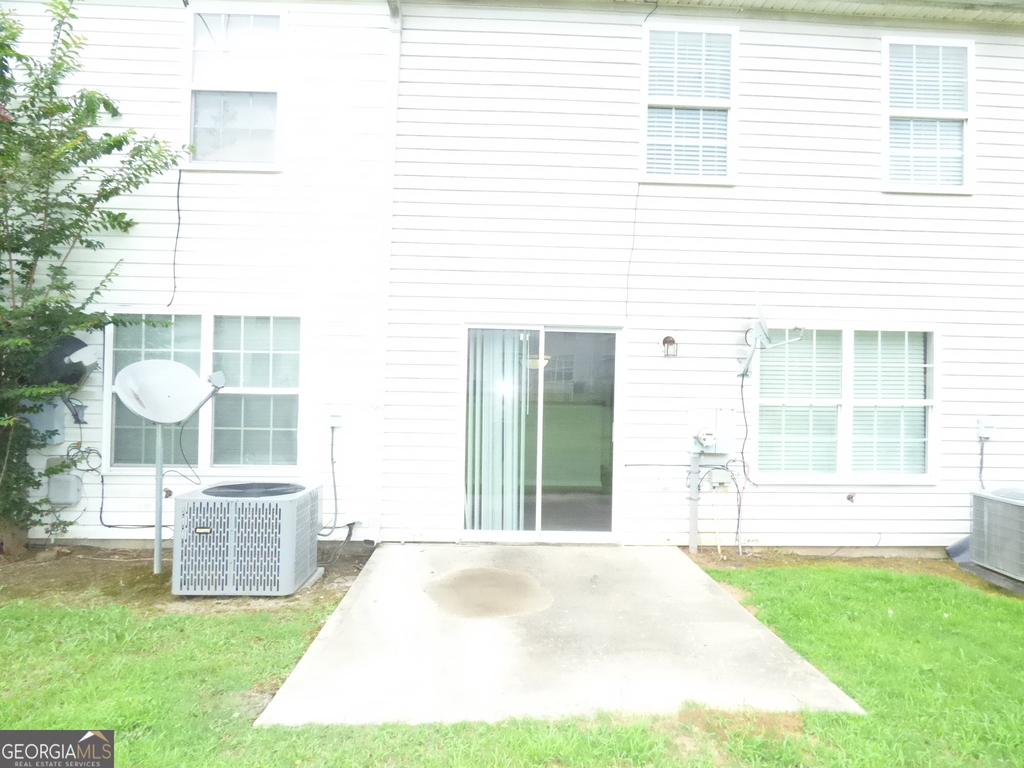 1465 April Lane - Photo 13