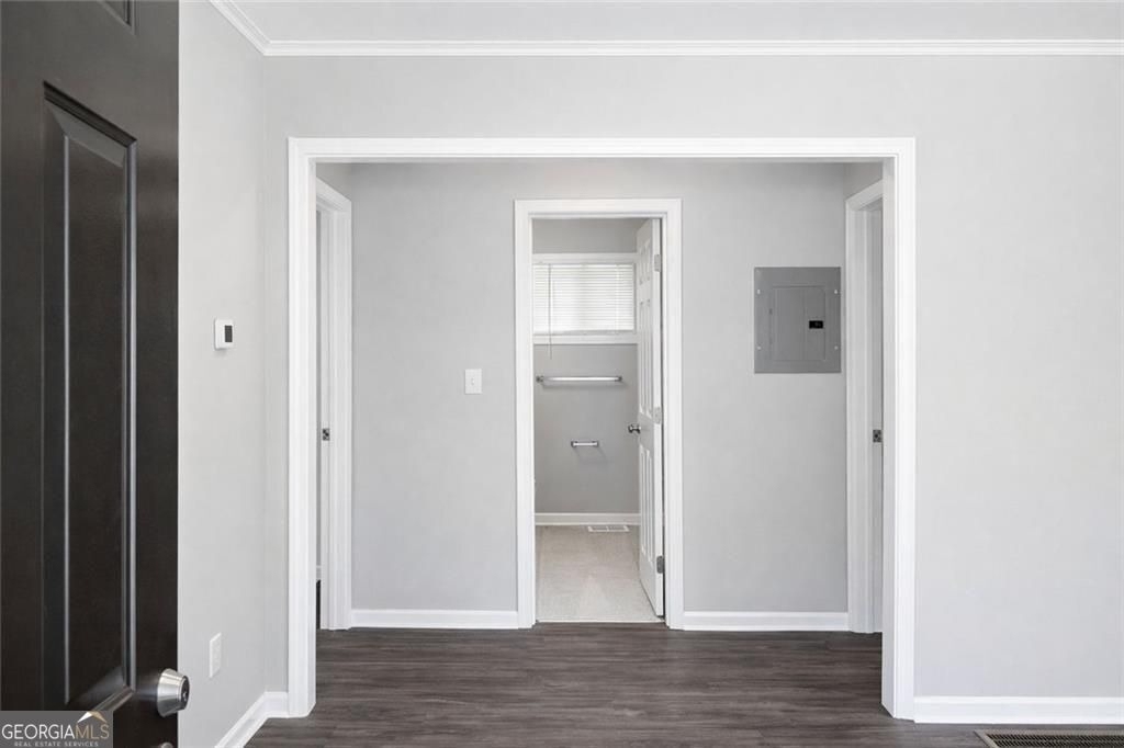 2146 Brookview Drive - Photo 1