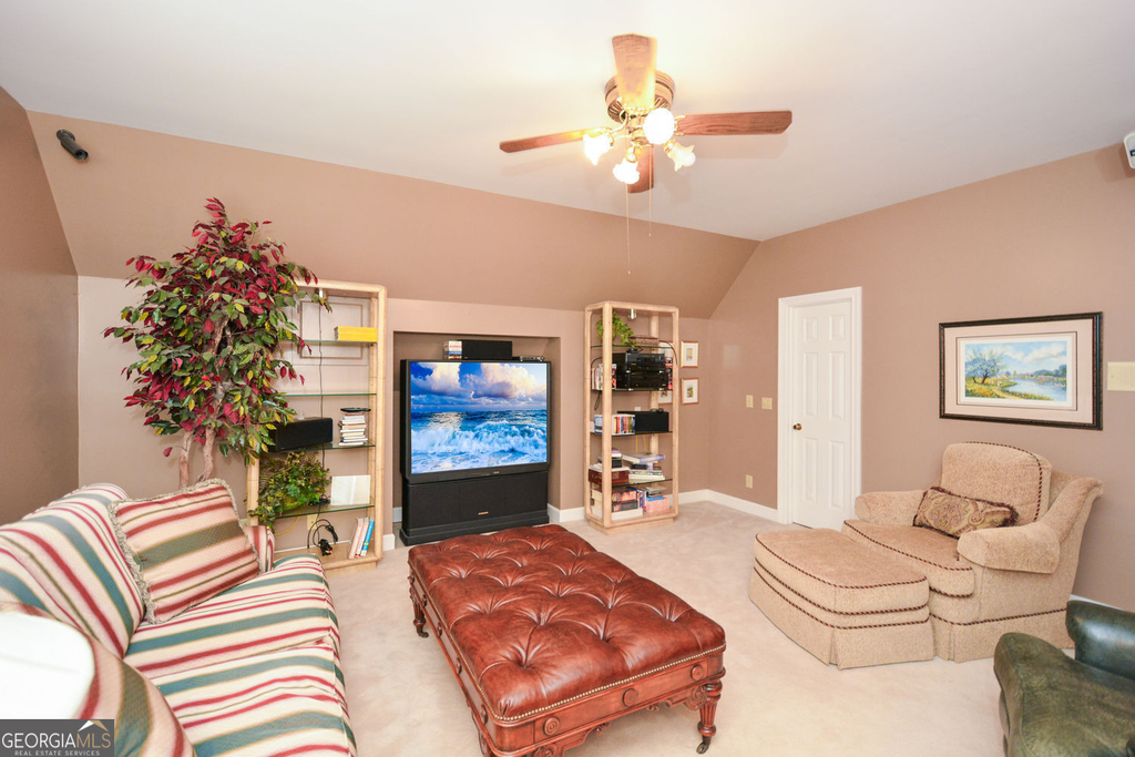 1640 Lazy River Lane - Photo 53