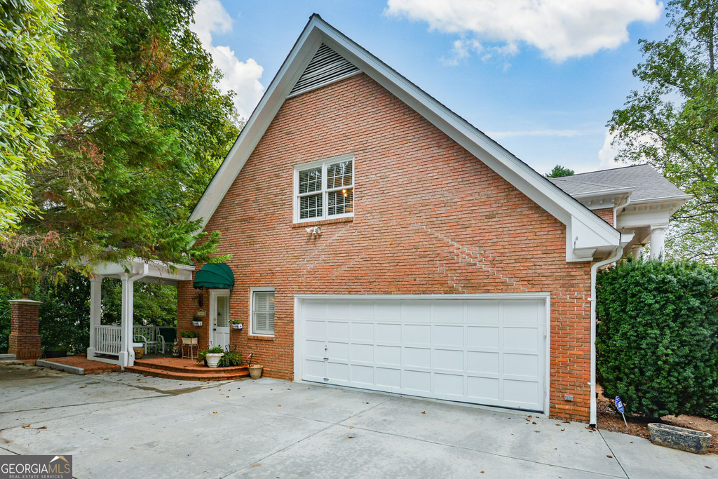 1640 Lazy River Lane - Photo 6