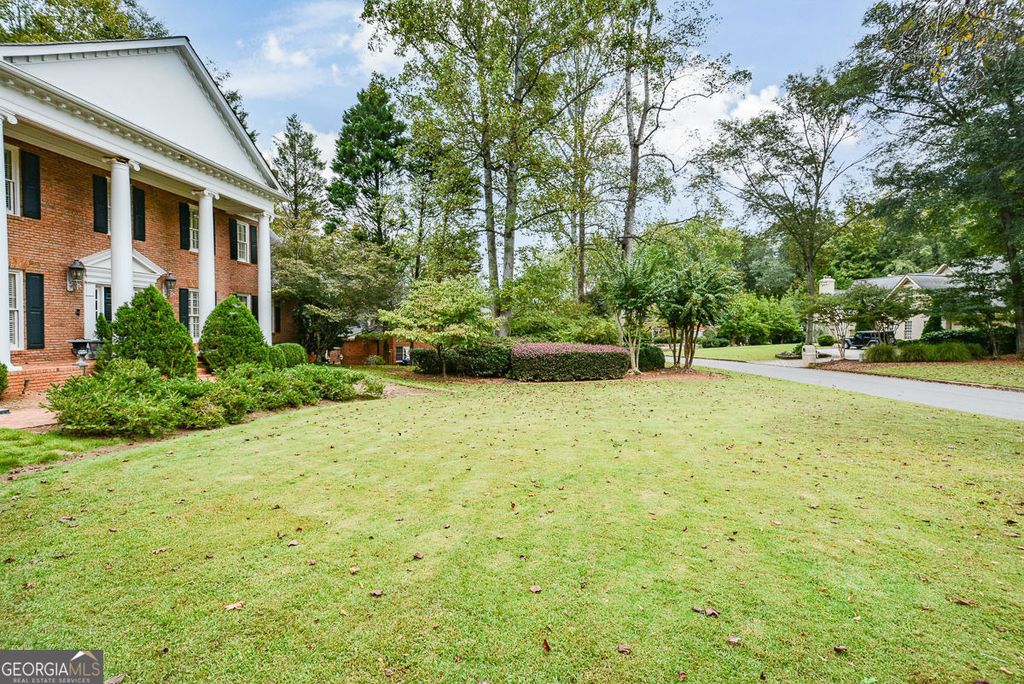 1640 Lazy River Lane - Photo 4
