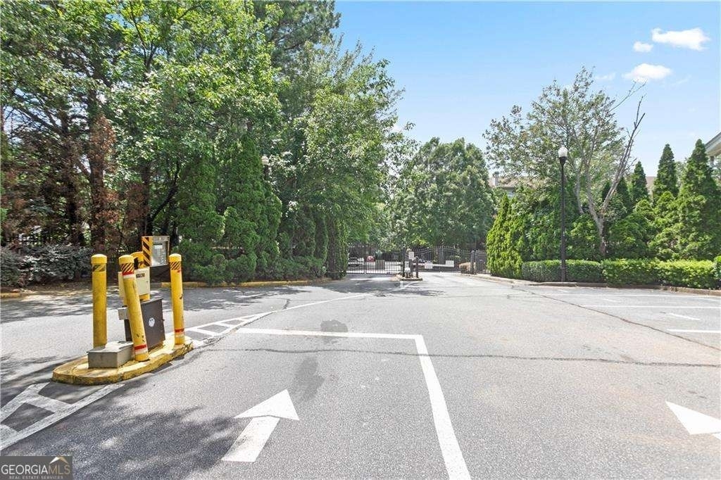 2700 Pine Tree Road Ne - Photo 23