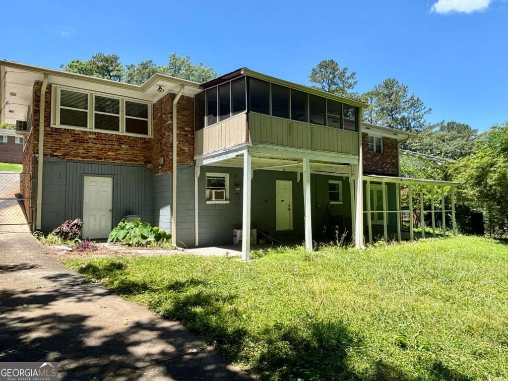 2712 Sherlock Drive - Photo 1