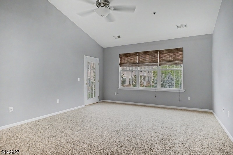 1409 Brook Hollow Dr - Photo 16