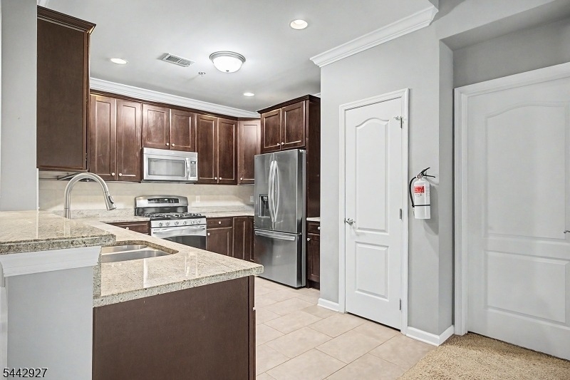 1409 Brook Hollow Dr - Photo 1