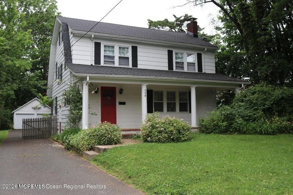 129 Rumson Road - Photo 0
