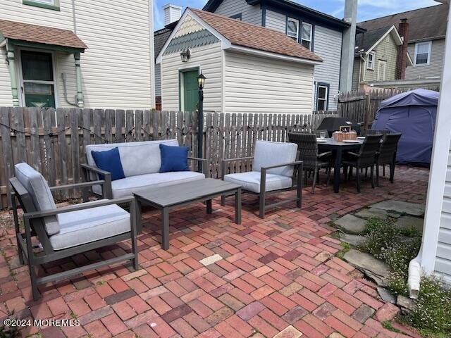 113 Webb Avenue - Photo 8