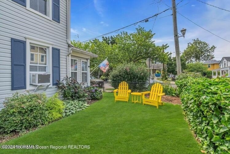 113 Webb Avenue - Photo 4