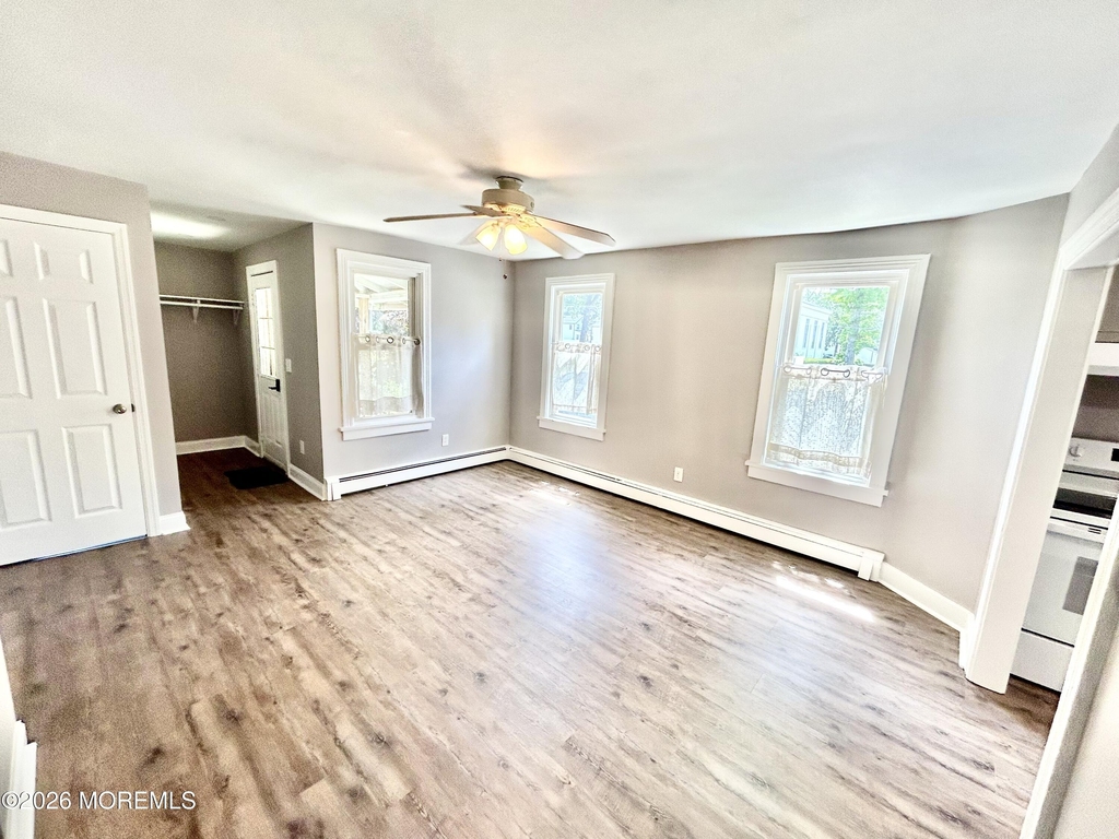 75 Division Street - Photo 4