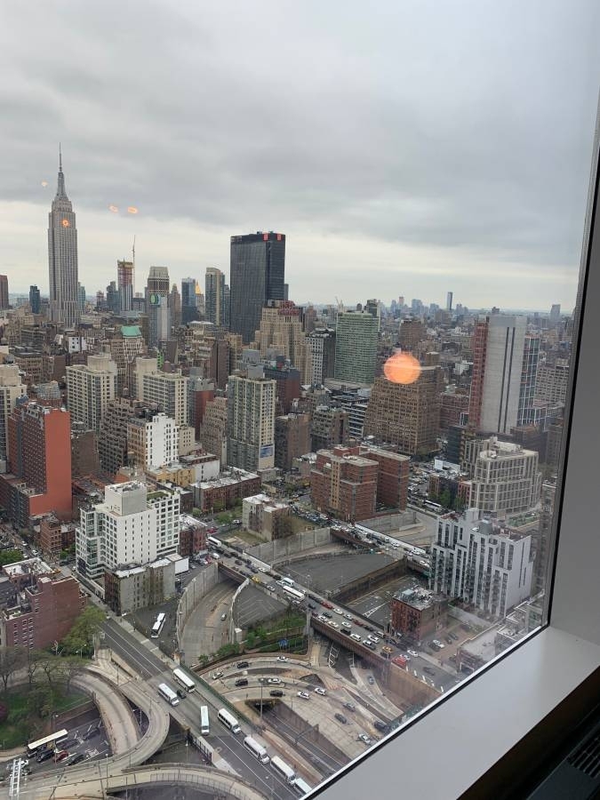 10th Avenue - Photo 5
