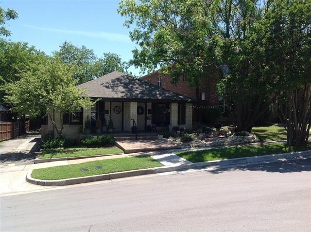 3951 Lafayette Avenue - Photo 0
