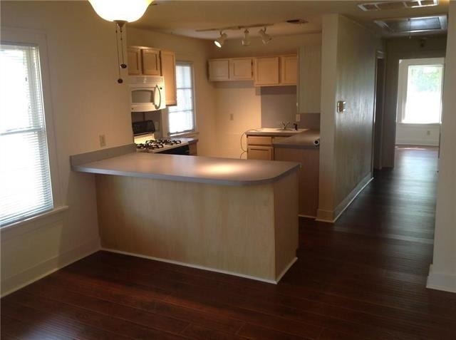 3951 Lafayette Avenue - Photo 6