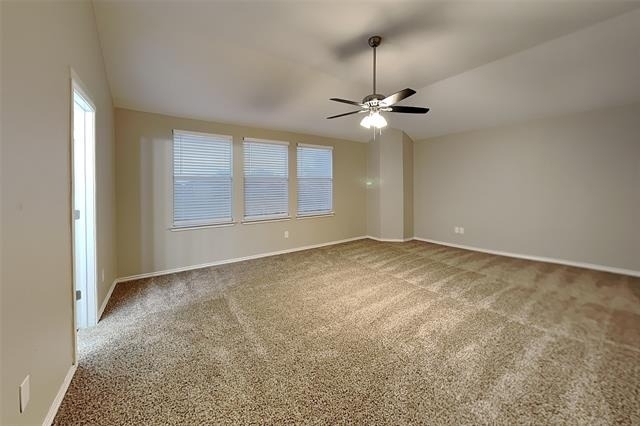 534 Hickory Lane - Photo 6