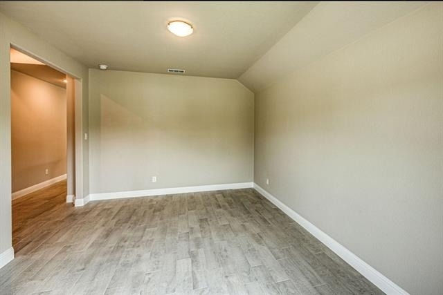 1513 Elizabeth Street - Photo 4