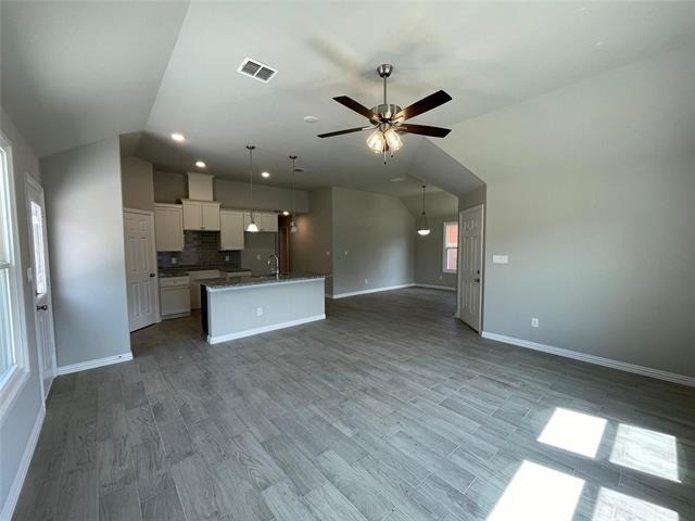 1019 E Hattie Street - Photo 4