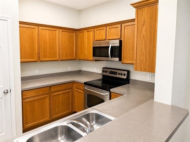 10633 Traymore Drive - Photo 4